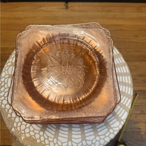 VINTAGE 1932 JEANNETTE GLASS “ADAM” PINK DEPRESSION GLASS DESSERT/SALAD PLATES